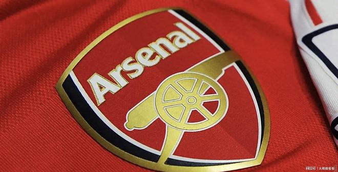 邮报：多特有意3000万镑先租后买鲍勃，马竞等队也在关注