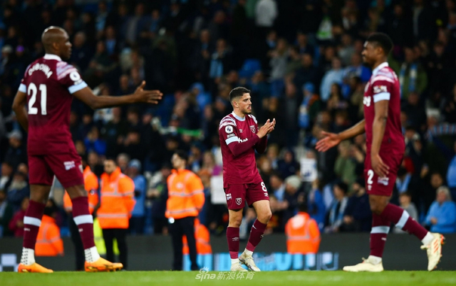 联赛6分领跑＋欧冠全胜领跑＋英联杯挺进半决赛