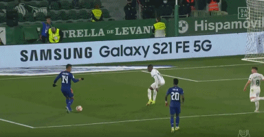 这项足球世界挑战赛落地虹口，开启“电竞+文旅”新热潮