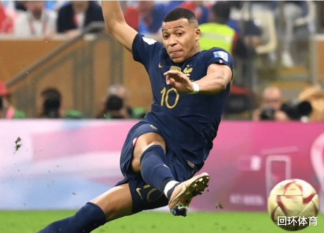 上海申花宣布38岁于汉超正式退役